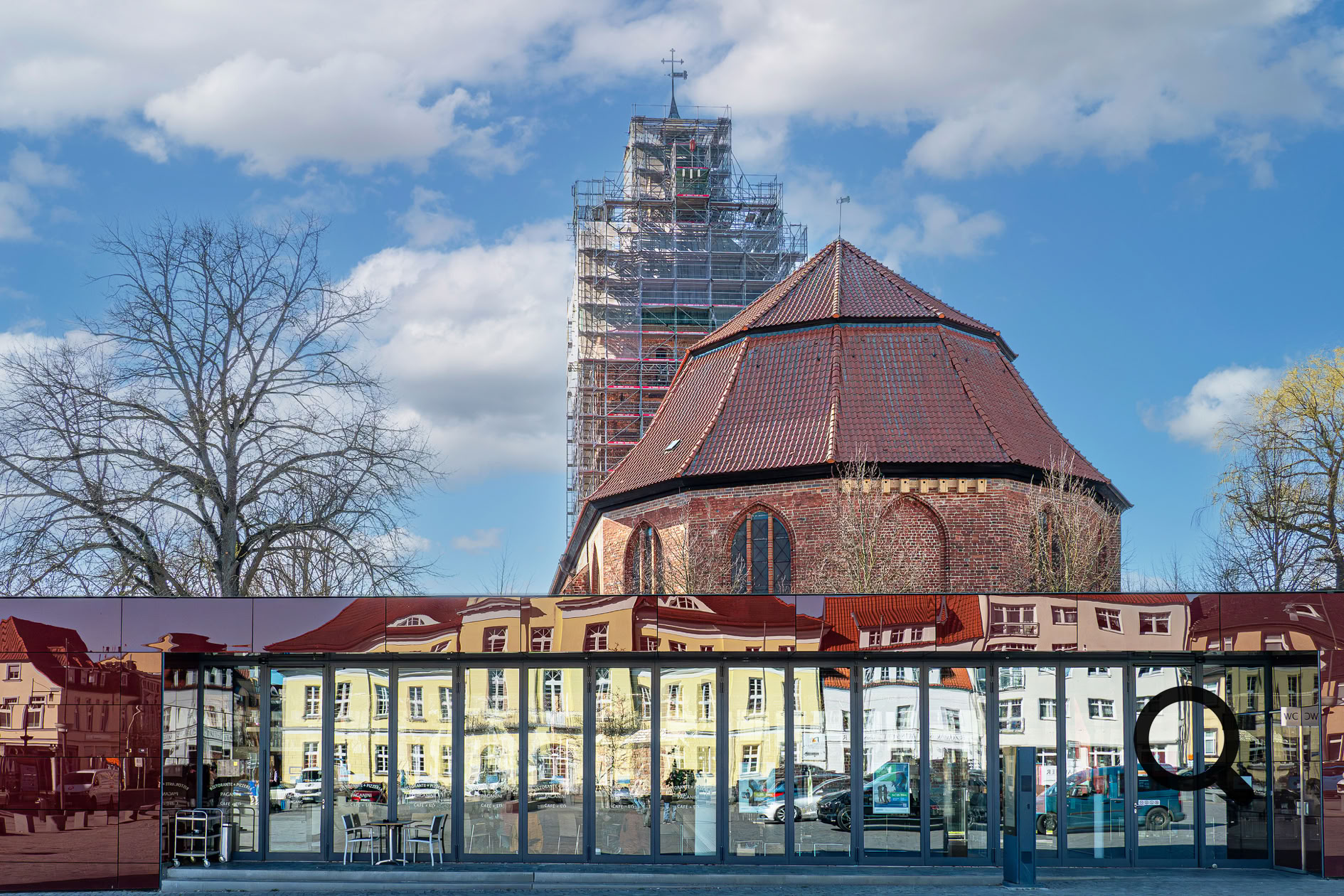 Stadtzentrum Ribnitz-Damgarten Restaurant Paganini, Marienkirche