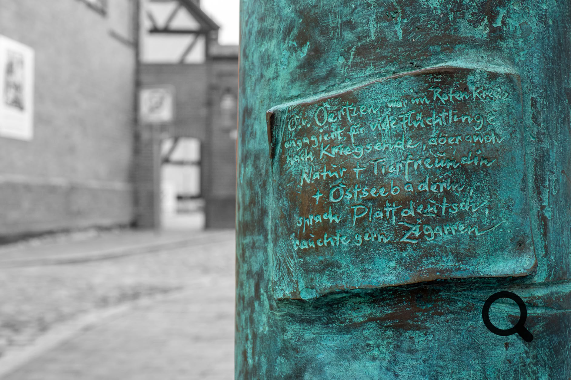 Kloster Ribnitz Olga von Oertzen, 27. Domina im Ribnitzer Stift. Sie rauchte gern Zigarren.